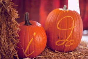 DIY-Carved-Pumpkin-Decorations