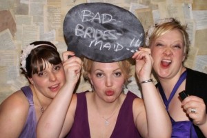 diy-photo-booth-thought-bubbles